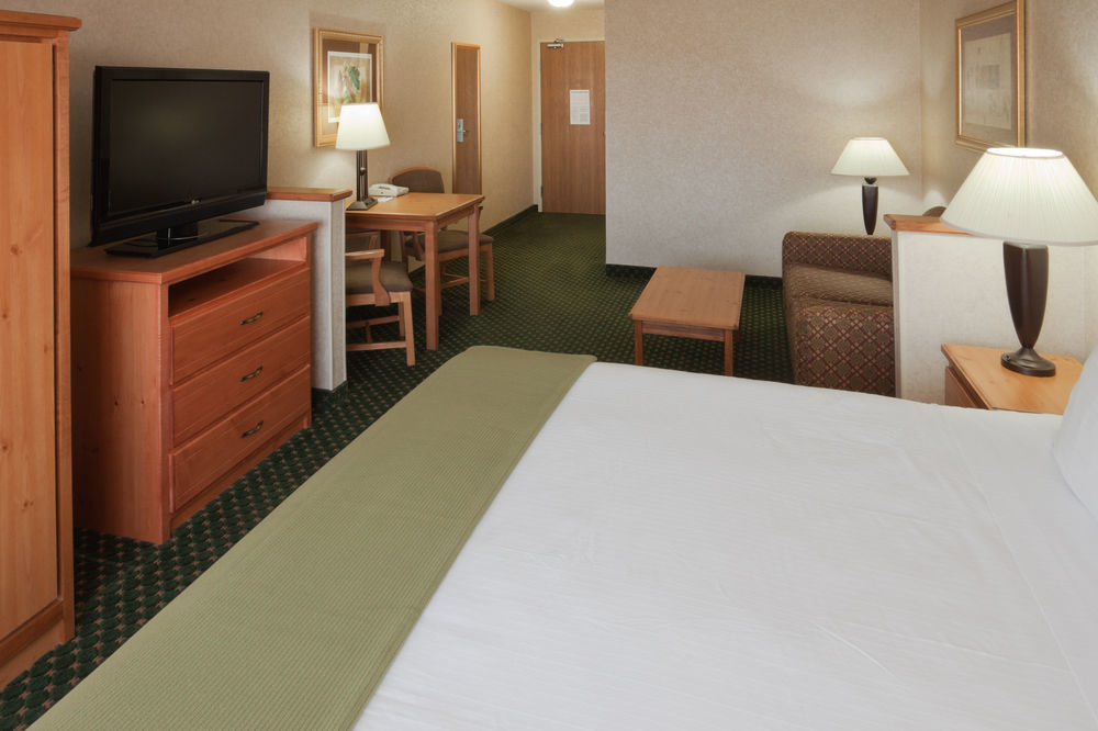 Holiday Inn Express Billings East By Ihg Номер фото